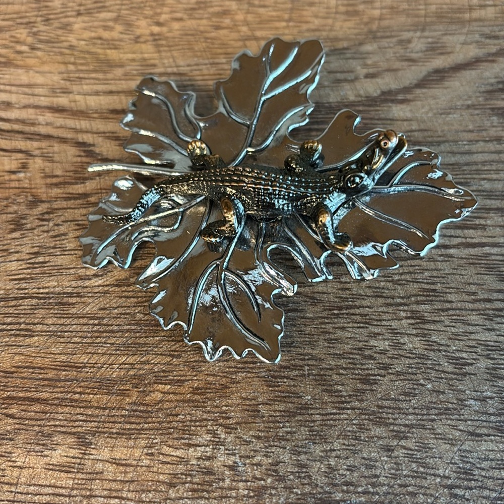 Sylvia Dahl Silver and Bronze Alligator Leaf Brooch/Clip - Picture 6 of 11